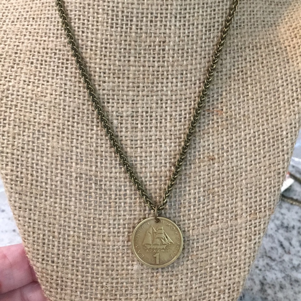 Kelly Annie necklace